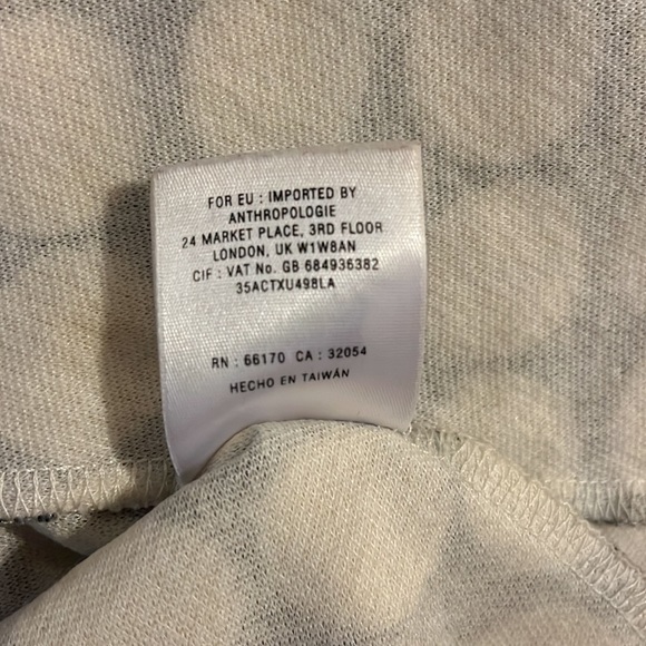 Anthropologie Women’s Polka Dot Peplum Top - Picture 3 of 3